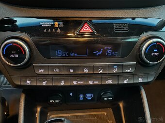 Hyundai Tucson 2.0 CRDi 4x4, 8st. automat - 10