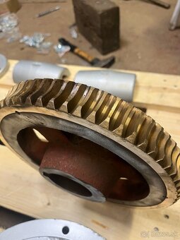 Predám priemyselný miesič/hnetač s duplikátorom – 500 l - 10