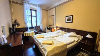 Štýlový hotel s príjemnou atmosférou v centre historického m - 10