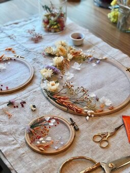 Drevený kruh na vyšívanie - 10