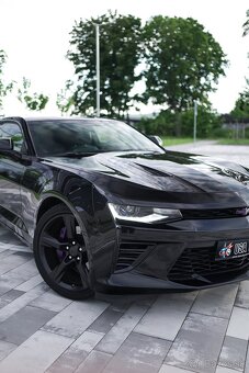 Chevrolet Camaro 6.2 EU verze - 10