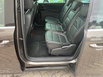 Predám SEAT ALHAMBRA 7 miest,panorama,ťažné,Xenon - 10