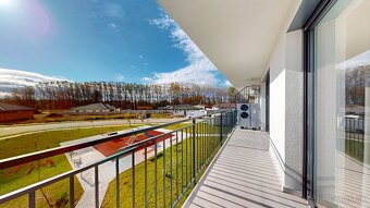 Kompletne zariadený 2 izbový byt v novostavbe, parkovanie - 10