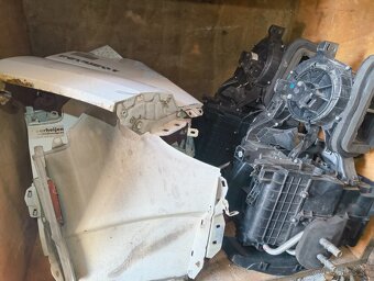 Predám náhradné diely rozpredám - 10