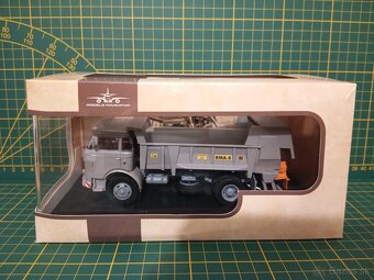 ŠKODA 706 MTSP27 RMA-8 šedá - 10