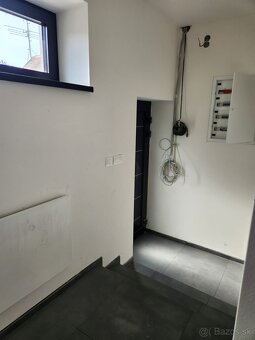 3 izbový, kompletná rekonštrukcia - 10