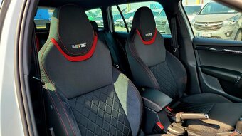 Škoda Octavia Combi 2.0 TDI RS DSG 4x4 - 10
