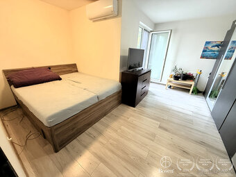 LOYALTERS | 5 izbový rodinný dom v dvojdome - Stupava - 10