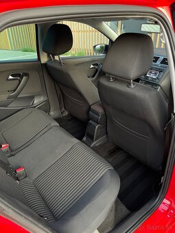 Volkswagen Polo 6R Highline 1.4 FSI - 10