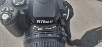 NIKON D40 - 10
