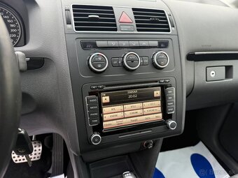 ► VW TOURAN 2,0 TDI - 103 kW, NAVI, AUTOM. PARKOVÁNÍ ◄ - 10