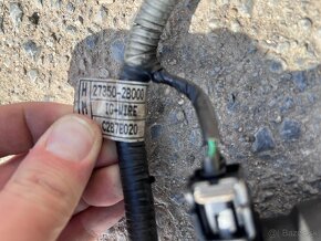 Hyundai i30 sanie,klapka, rampa, zapalovacie cievky, kabelaz - 10