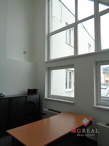 Kancelárske priestory 140 m2 v historickej budove na Hurbano - 10