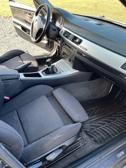 BMW e90 320D - 10