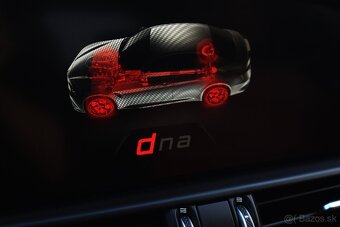 Alfa Romeo Giulia 2.0 Turbo 280 Veloce AT AWD, DPH, 62.000km - 10
