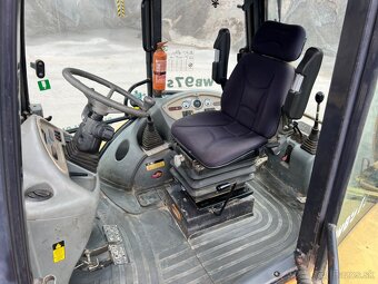 KOMATSU WB975 4X4 - 10