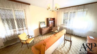NA PREDAJ 4 IZB. RODINNÝ DOM S GARÁŽOU, POZEMOK 1056M2, ROVE - 10