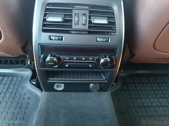 BMW 535 xDrive GT - 10