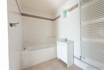 Na predaj rodinný dom v obci Somotor - 10