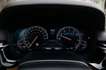 BMW Rad 5 540i xDrive A/T. - 10
