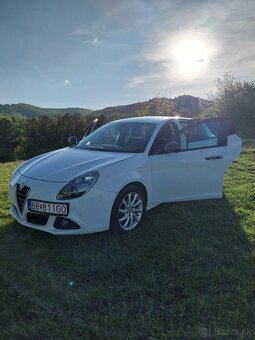 Alfa Romeo Gulietta - 10