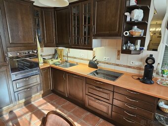 Predaj 15 ročného rod.domu na pozemku 642 m2 - Višňové - 10