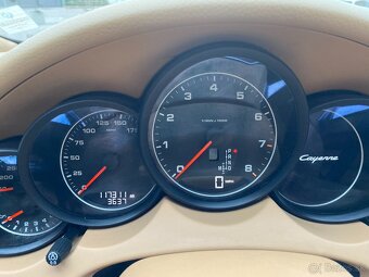 Porsche Cayenne 3.6 PLATINUM EDITION 2017r - 10