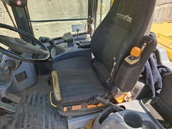 KOMATSU WA320-5 4X4 - 10