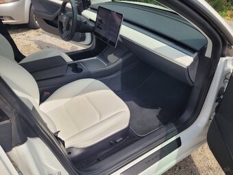 Predám elektro auto TESLA model 3 dual motor, 6/2021 - 10
