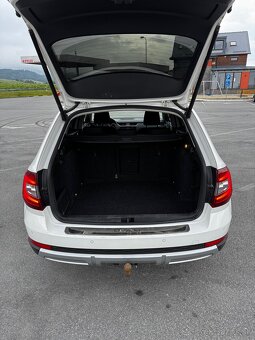 Škoda Octavia 3 scout 2,0 TDi - 10