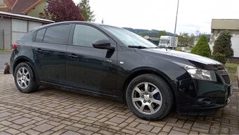 2012 chevrolet cruze 2.0l diesel hatchback - 10