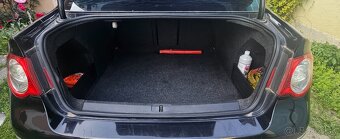 VW PASSAT B6 - 10