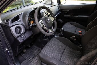Toyota Yaris 1.0I VVT-i Active - 10
