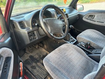 Suzuki Vitara V6 - 10