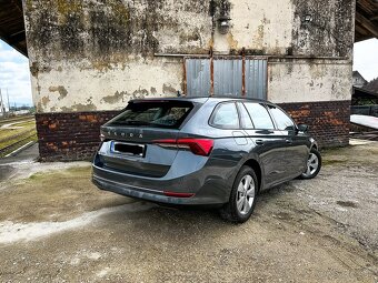 ŠKODA OCTAVIA IV 2.0 TDI SCR Ambition DSG rok 2020 - 10
