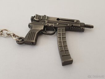 Kľúčenky v tvare strelnej zbrane 2 - 10