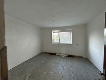 NA PREDAJ - 3izb dom v Behynciach (Veľké Ripňany / TO) - 10