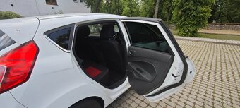 Ford Fiesta 1.6 TDCi - 10