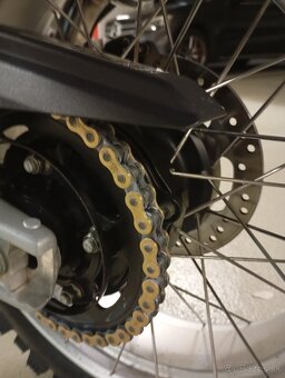 Aprilia Tuareg 660 - 10
