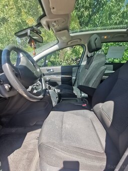 Predám Peugeot 5008 1,6HDI, 80kw, ročník 2011 - 10