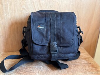 Canon 1100D + 2 objektívy + brašňa - 10