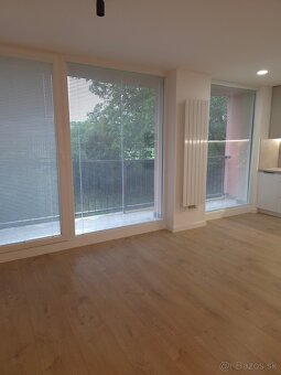 3iz. byt PREDAJ, MICHALOVSKÁ ul., TOP POLOHA - 10