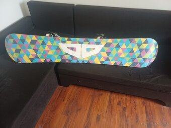 SNOWBOARD - 10