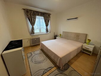 ☀ Svetlý a zariadený byt s kuchyňou po rekonštrukcii - 10