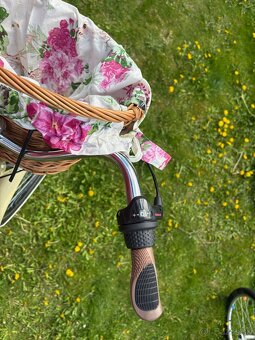 Predám elegantný mestský bicykel Lavita – takmer nový - 10