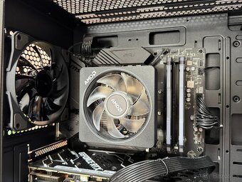 Ryzen 7 3800XT\16GB\RTX 3060\SSD\650W Zdro - 10
