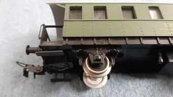 Vláčiky - dva osobné vozne H0 - 10