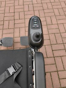 Elektrický invalidny vozik - skladaci 35kg do 120kg novy - 10