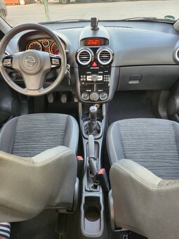 Predám Opel Corsa 1.2 16V Active - 10