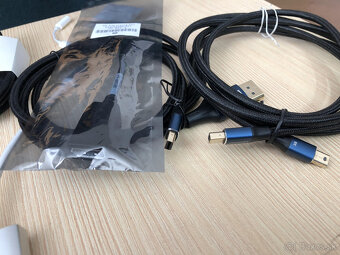 🎮📺 Mix káblov a redukcií – HDMI, VGA, USB-C a ďalšie - 10